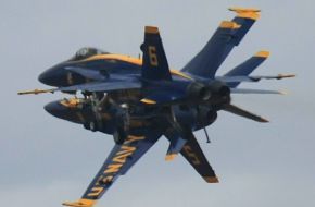 US Navy Blue Angels Flight Demonstration Team