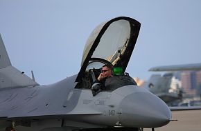 USAF F-16 Falcon HUD