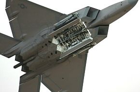 USAF F-22A Raptor Weapons Bay Sequence