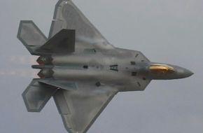 USAF F-22A Raptor Stealth Fighter