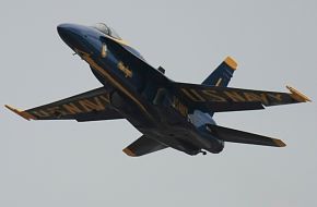 US Navy Blue Angels Flight Demonstration Team