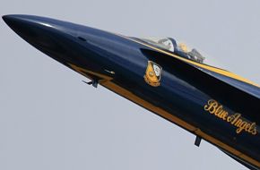 US Navy Blue Angels Flight Demonstration Team