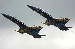 US Navy Blue Angels Flight Demonstration Team