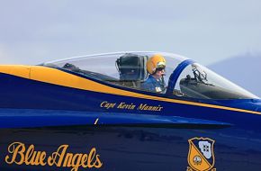 US Navy Blue Angels Flight Demonstration Team