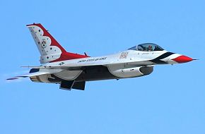 USAF Thunderbirds Flight Demonstration Team