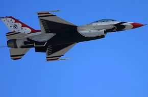 USAF Thunderbirds Flight Demonstration Team