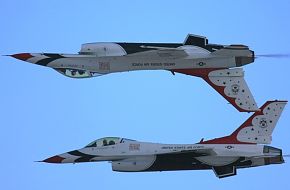 USAF Thunderbirds Flight Demonstration Team