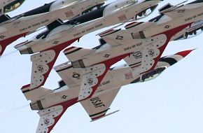 USAF Thunderbirds Flight Demonstration Team