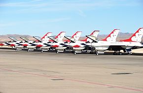 USAF Thunderbirds Flight Demonstration Team