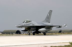 F-16 - Pakistan Air Force - Fighter Aircraft