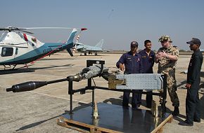 German and Indian Air force Personnel - Aero India 2009, Air Show