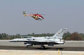 F-16 Combat Jet - Aero India 2009 Air Show