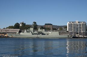 HMAS Anzac in Hobart March 2009