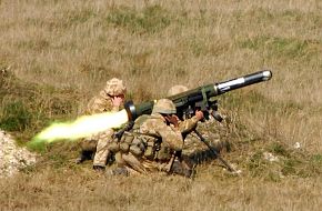 Javelin anti-tank missile - British Army Firepower