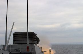 USS Stethem (DDG 63) Cruise missile launch