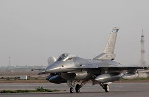 F-16 Fighter Aircraft - US Air Force