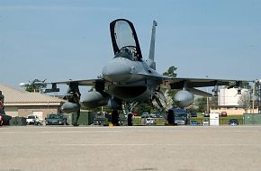 F-16 Fighter Aircraft - US Air Force