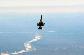 F-16 Fighter Aircraft - US Air Force