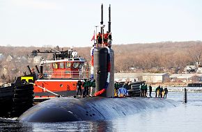 USS Toledo SSN 769 Los Angeles class fast-attack submarine