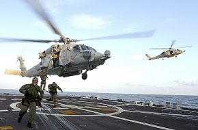 Aboard USS Oscar Austin (DDG 79), US Navy