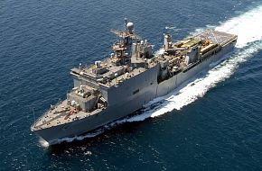 USS Pearl Harbor (LSD 52) Harpers Ferry-class Amphibious Dock Landing Ship