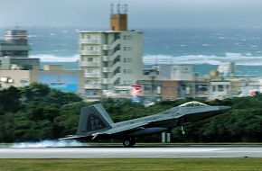 USAF F-22 Raptor Stealth Fighter