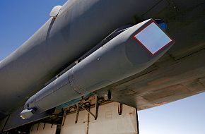 Sniper Pod on USAF B-1B Lancer