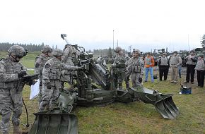 US Army M-777 Howitzer