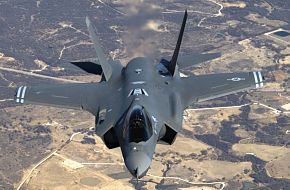 USAF F-35A Lightning II JSF Stealth Fighter