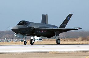 USAF F-35A Lightning II JSF Stealth Fighter