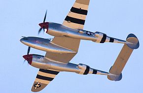 US Army Air Corps P-38 Lightning Fighter