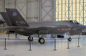 USAF F-35A JSF Stealth Fighter
