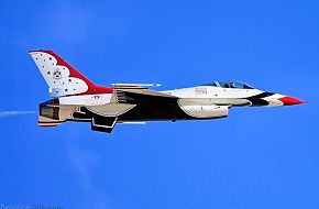 USAF Thunderbirds Flight Demonstration Team