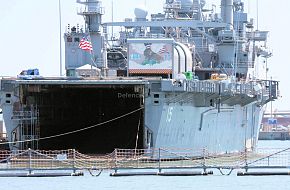 USS Ponce LPD-15 Amphibious Transport Dock