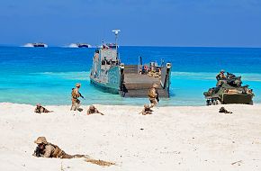 Marines Conduct Amphibious Assault Demonstration