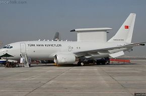 Boeing 737-700 AEW&C