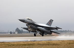 Turkish F-16