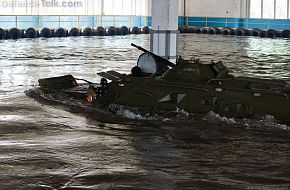 btr-80 swimming