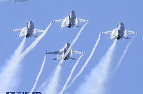 USAF Thunderbirds Flight Demonstration Team