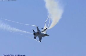 USAF Thunderbirds Flight Demonstration Team