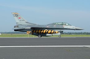 F-16 TIGER