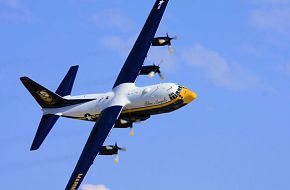 Blue Angels C-130T Hercules Transport - Fat Albert