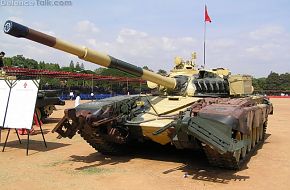 T-72M1 India with KMT-6 mineroller