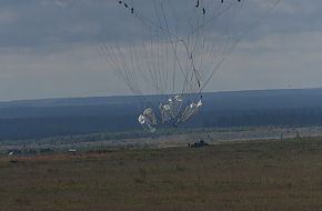 BMD-2 landing