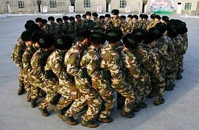China's Para-Military recruits
