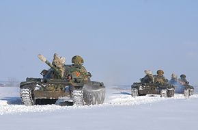 Chinese Tanks in Winter Training