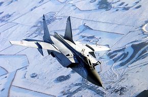 MiG-31 mid-air refueling