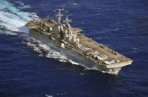 USS Boxer (LHD 4)