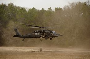 US Army Fast rope exersise