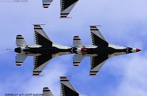 USAF Thunderbirds Flight Demonstration Team